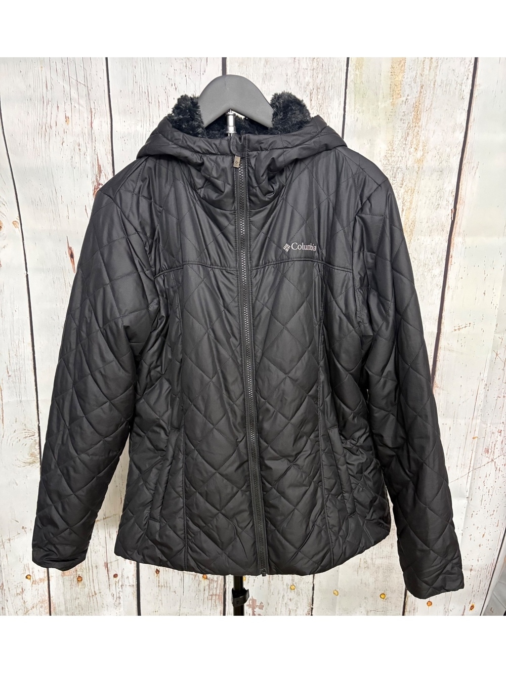 Columbia Women's Black Copper Crest Quilted, Hooded Jacket Size L EUC